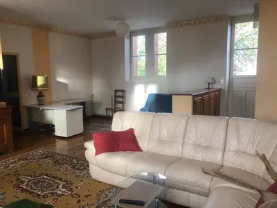 Coin salon dans l'établissement Gîte -Belle Maison dans une ancienne école-Tarif réduit hors WE !