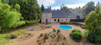 Piscine de l'établissement Domaine de Vaufleury - La Maison de l'Escuiller ou située à proximité