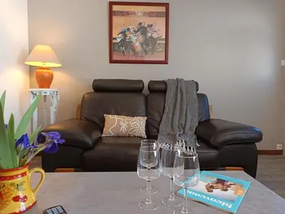 Coin salon dans l'établissement Maison de vacances à Notre-Dame-de-Monts - 6 personnes - Animaux admis - FR-1-540-169