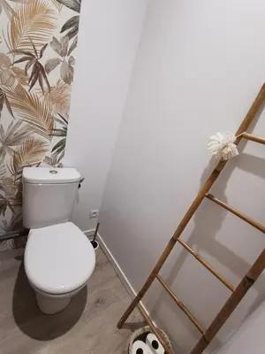 Salle de bains dans l'établissement Au Poème du Chêne, Logement indépendant, Calme, Parking gratuit