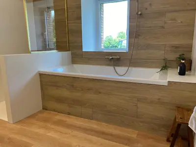 Salle de bains dans l'établissement La Millière - Chambres d'hôtes - Piscine & campagne - Marie-Anne & Marie-Adélaïde