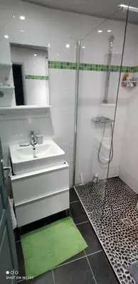 Salle de bains dans l'établissement CŒUR MENOU, Radis'son & PARKING