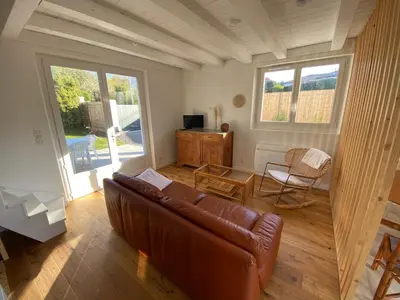 Coin salon dans l'établissement Maisonnette confortable à Pornic