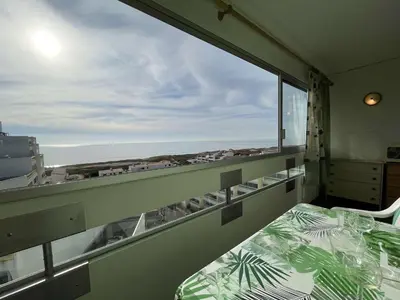 Un ou plusieurs lits dans un hébergement de l'établissement Appartement 2 pièces proche plage Saint-Hilaire-de-Riez - FR-1-224C-213