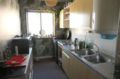 Cuisine ou kitchenette dans l'établissement Bel Appartement vue mer SAINT BREVIN LES PINS