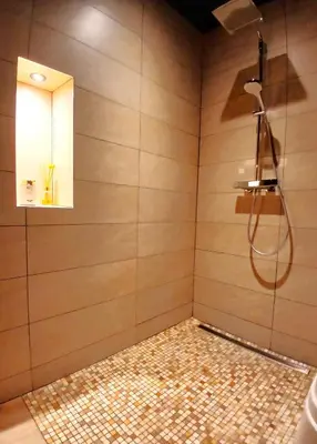 Salle de bains dans l'établissement La Passionnante Gîte avec Spa privatif