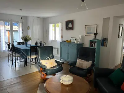 Coin salon dans l'établissement Maison de vacances à Notre-Dame-de-Monts, 81m², 6 personnes, proche plage - FR-1-540-153