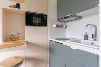 Cuisine ou kitchenette dans l'établissement Studio refait à neuf avec Parking en Bord de Loire