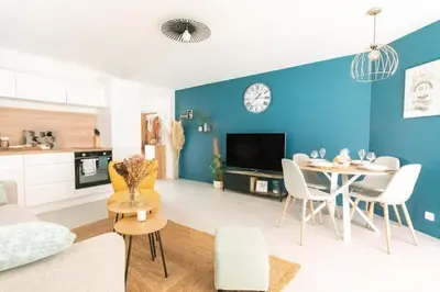 Cuisine ou kitchenette dans l'établissement Le Héron Nantais