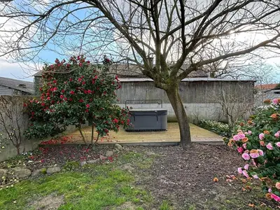 Jardin de l'établissement Maison de plain-pied avec jardin, proche plages et exploitations agricoles, tout confort inclus - FR-1-426-526