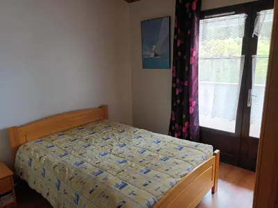 Un ou plusieurs lits dans un hébergement de l'établissement Maison bord de mer, dans impasse au calme d'une résidence.