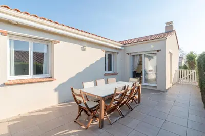 Balcon ou terrasse dans l'établissement La Retzienne - Parking - Jardin