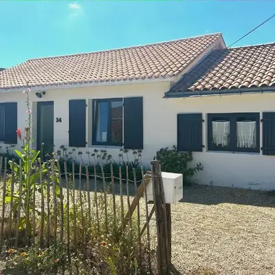 Maison 8 personnes à 100 m de la plage de la Clère