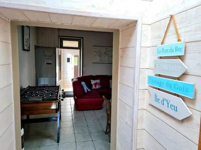 Coin salon dans l'établissement LES CRISTELLES