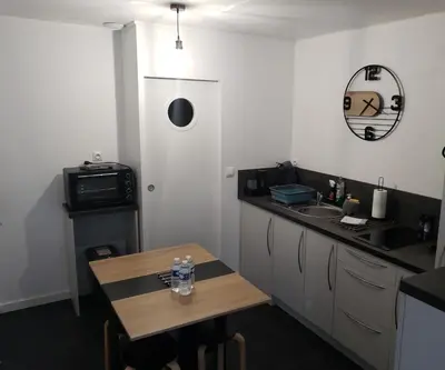 Cuisine ou kitchenette dans l'établissement Studio 6