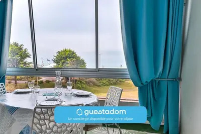 Balcon ou terrasse dans l'établissement Marina - Face à l'océan - 200m plage