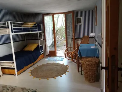 Un ou plusieurs lits dans un hébergement de l'établissement les refuges de Montociel